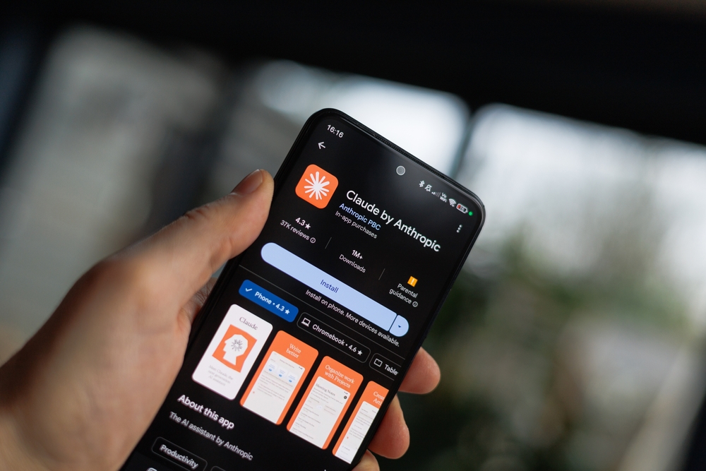 Apptopia - Gen AI Chatbots: March 2026 Data Brief preview